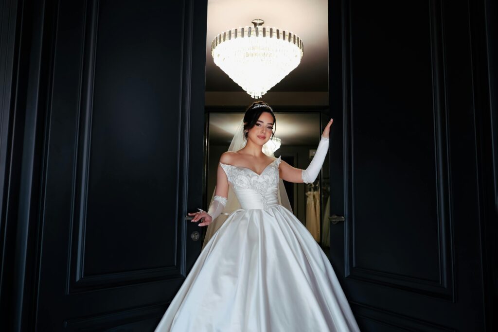 How to Choose a Wedding Dress That Actually Feels Comfortable